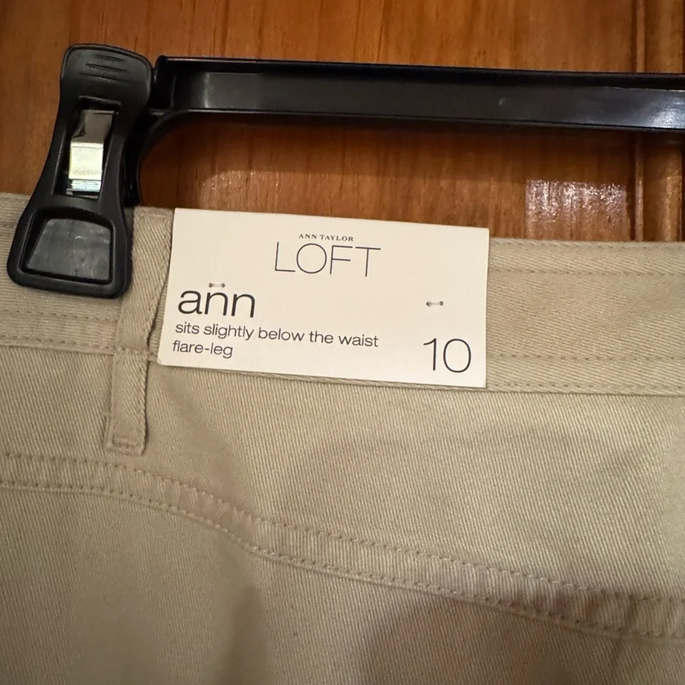 Ann Taylor Loft Flare-Leg Pants in Khaki - Picture 4 of 6
